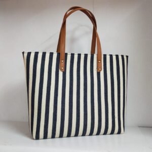 Style n Fashions Premium Concave Boat-Shaped Handbag