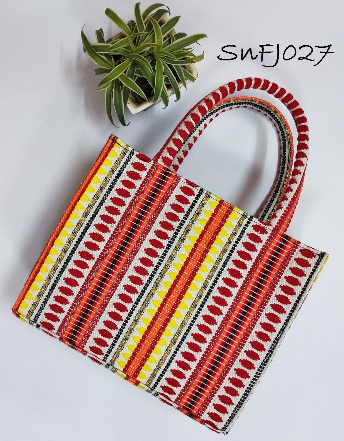 Style n Fashions Premium Box Tote Bag with Detachable Strap - Image 3